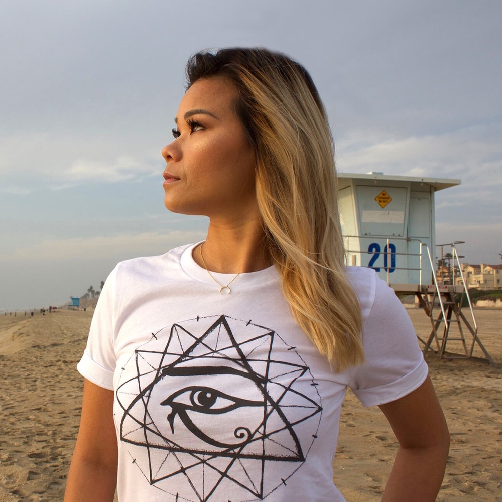NWT 12-Point Star Sacred Geometry T-Shirt